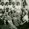Z grupą młodzieży poznańskiej w Pniewach 1936